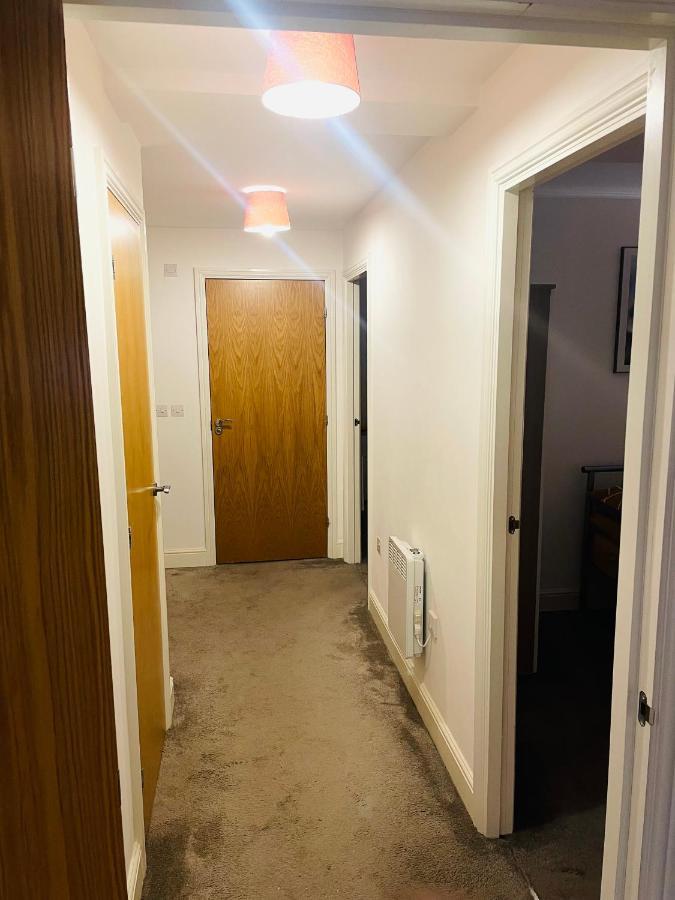 #0509 Two Bedroom Serviced Apartment- Free Parking Дарби Екстериор снимка